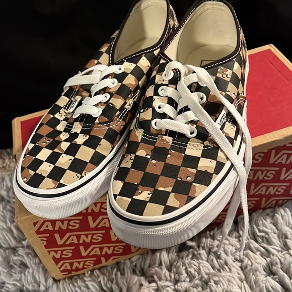 VANS worn once!! Particularly new!! - Picture 2 of 5